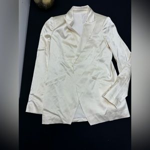 Elegant Cream Blazer